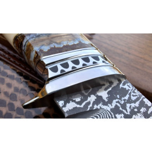 МІНІСТЕРСЬКИЙ ексклюзивний ніж ручної роботи майстра студії ALEKSANDR KASINEC, сталь CPM® 121 REX ™ в ламінаті та Elmax 68 HRC . Photo 2